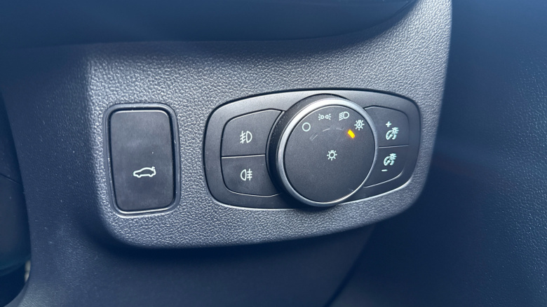 Ford Puma 1.0 EcoBoost Hybrid mHEV ST-Line X First Ed 5dr Petrol Hatchback